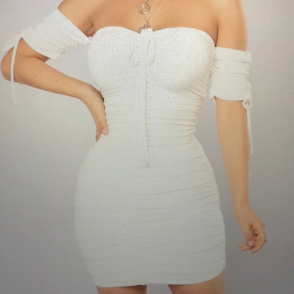 FashionNova ‘Sanya Ruched Dress’